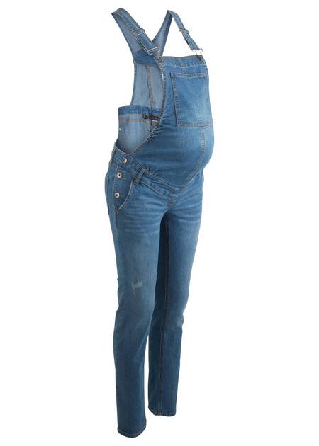 Для будуших мам: узкий джинсовый комбинезон