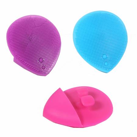 Спонж для ухода за лицом и кисточкой