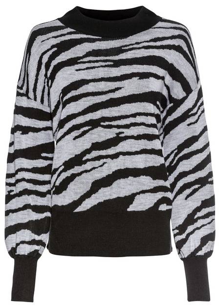 Пуловер с узором зебра